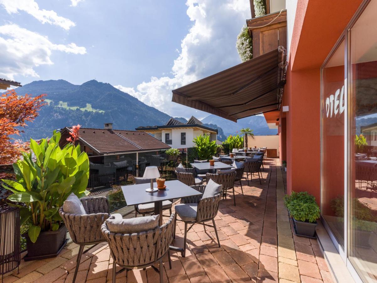 Das Sonnleiten Ski- Und Motorradhotel Bruck Im Zillertal Брук-ам-Циллер Экстерьер фото