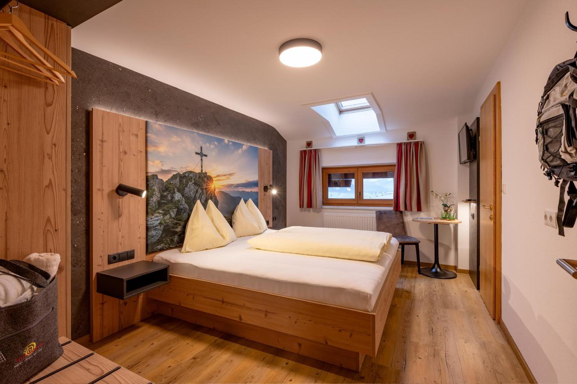 Das Sonnleiten Ski- Und Motorradhotel Bruck Im Zillertal Брук-ам-Циллер Экстерьер фото